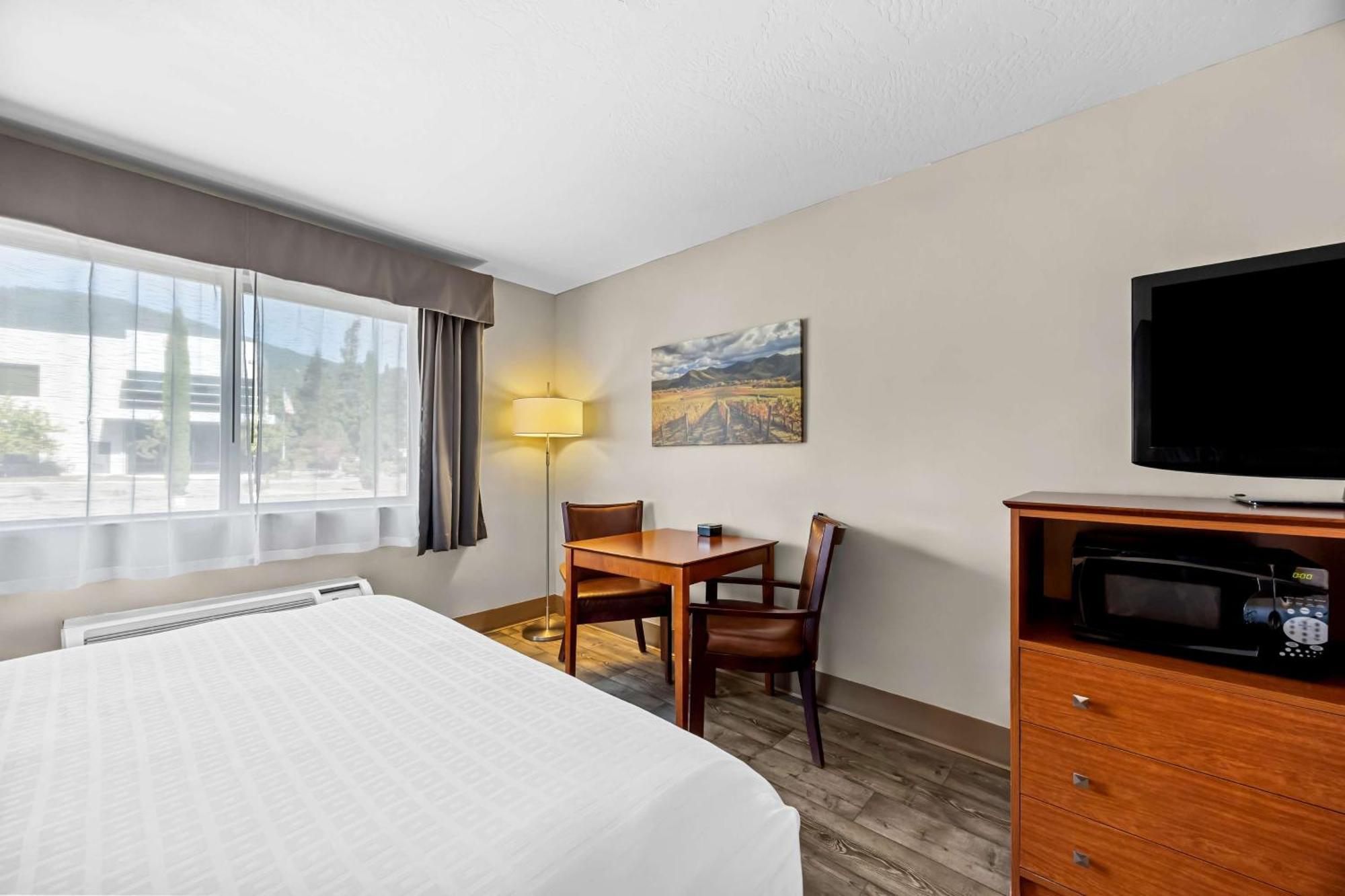 Best Western Inn At The Rogue Rogue River Екстер'єр фото
